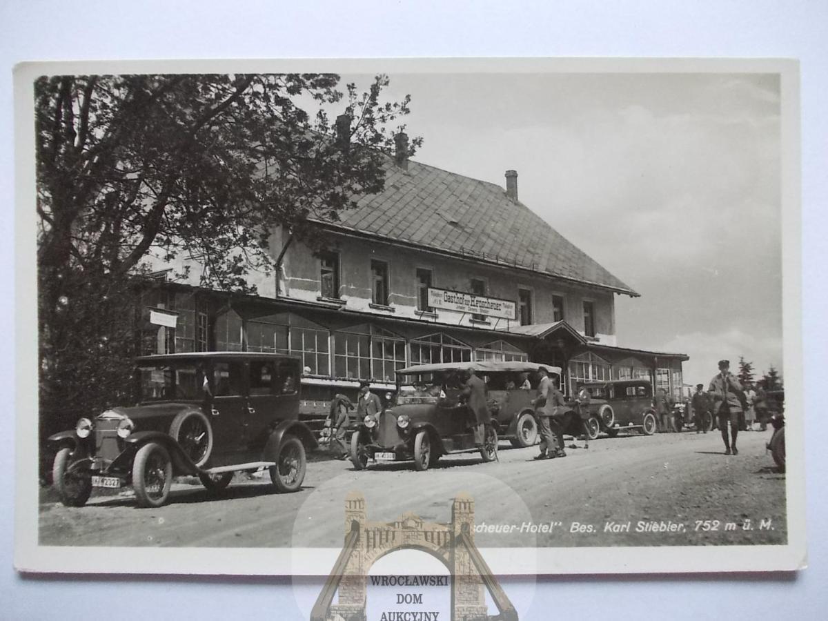 Gosciniec Szczeliniec Hostel Карлов Екстериор снимка